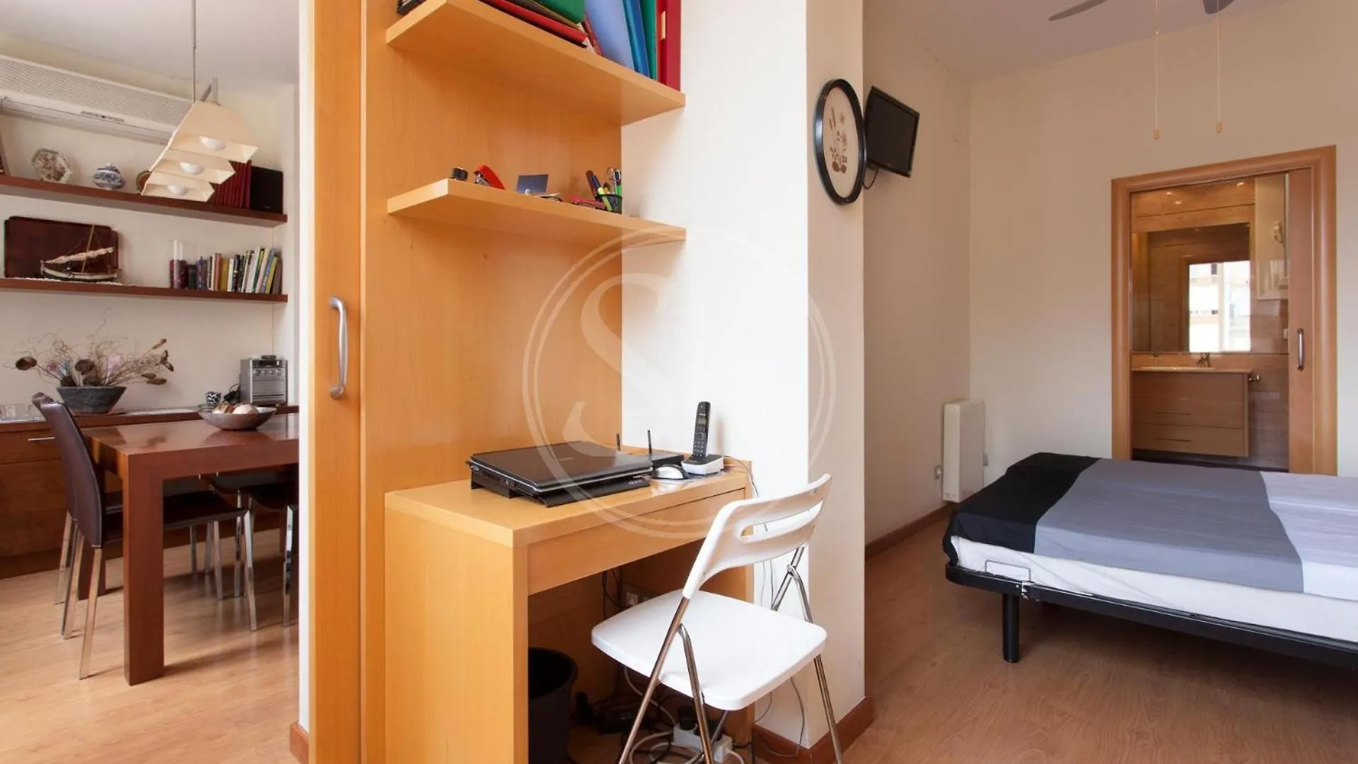 Comodo Apartamento En El Eixample Barcelona 0*,